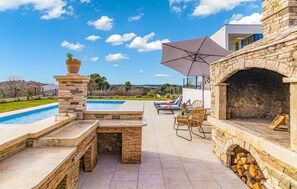 Pool - 2 bedroom stunning apartment in Pula (Pula)