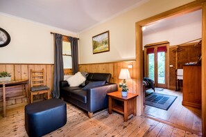 Standard Bungalow, 1 Bedroom (The Mine Managers) | Living area | 42-inch flat-screen TV with digital channels, LCD TV - Avalon House (Harrietville)