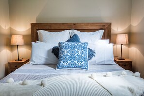 Bungalow estándar, 2 habitaciones (The Bon Accord) | Decoración personalizada y muebles diferentes 