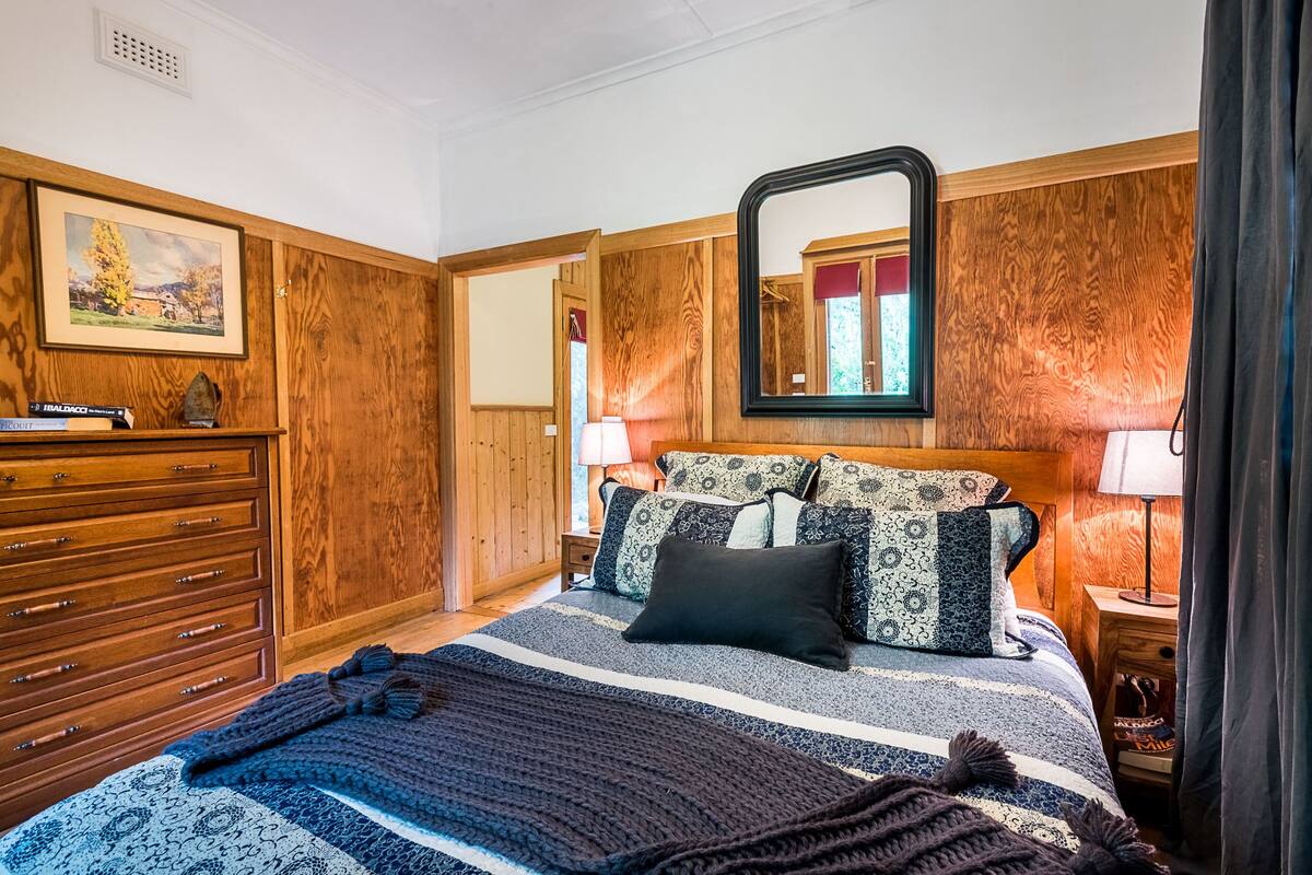 Bungalow Standard, 1 camera da letto (The Mine Managers) | 2 camere, con stile personalizzato, con arredamento individuale