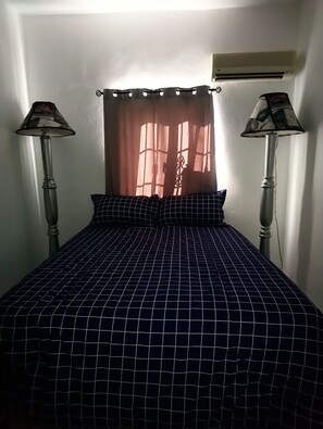2 chambres, fer et planche Ă repasser, Wi-Fi, draps fournis