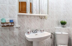 Shower - Amazing home in Torrox (Torrox)