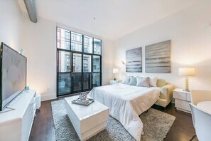 1 chambre, fer et planche à repasser, lit parapluie, Wi-Fi