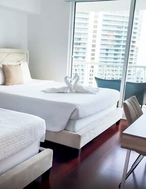 1 bedroom, desk, iron/ironing board, free WiFi - Star Stay Miami - Yellow@Brickell - Balcony & Parking (Miami)