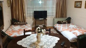 บ้านพักทราดิชันนัล, 2 ห้องนอน | 2 ห้องนอน, ห้องเก็บเสียง, Wi-Fi ฟรี