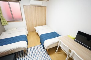Apartment | 1 bedroom, iron/ironing board, free WiFi - Terry's Apartment Namba South V C02E (Osaka)