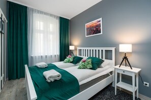 1 bedroom, iron/ironing board, WiFi, bed sheets