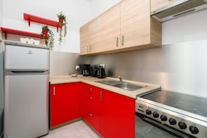 Fridge, oven, stovetop, coffee/tea maker - Stylish Apartment in the Center | 8 minutes to the Old Town Square (Poznan)