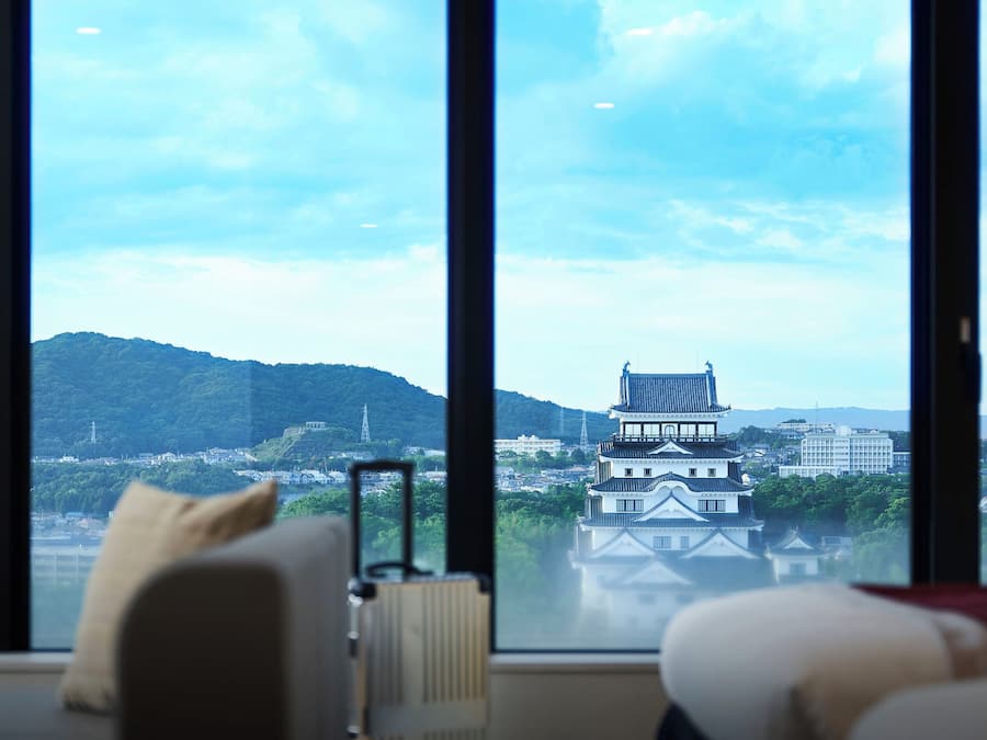 Junior kamer, niet-roken (Forth, Suite, Castle View) | Donsdekens, een kluis op de kamer, een bureau, verduisterende gordijnen