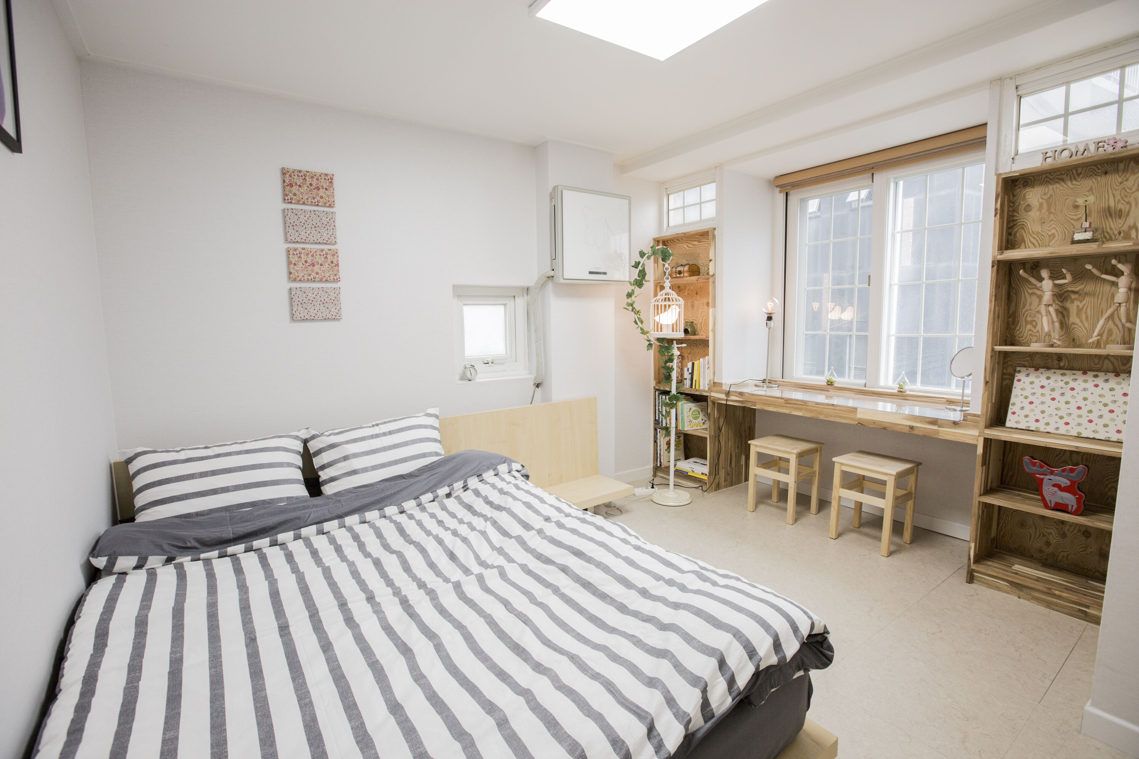 Dear House | 2 bedrooms, iron/ironing board, free WiFi