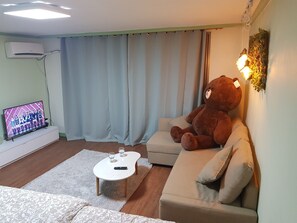 1 غرفة نوم ومكواة/لوح كي وواي فاي مجانًا