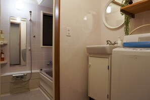 Private Vacation Home | Bathroom | Separate tub and shower, deep soaking tub, free toiletries, hair dryer
