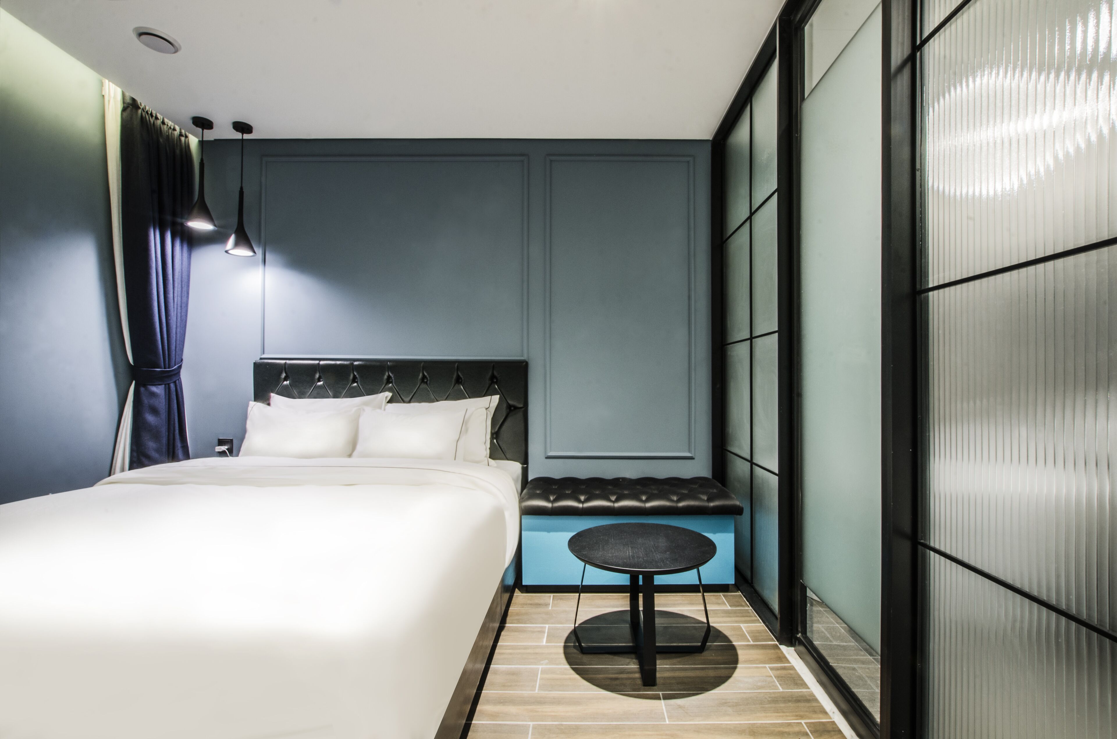 basic room, 1 double bed | free minibar, desk, laptop workspace, blackout curtains