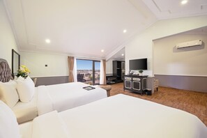 Family Room With Ocean View - Free Shuttle To Hoi An Old Town | Beach/ocean view - Athenia Boutique Hotel & Spa (Da Nang)
