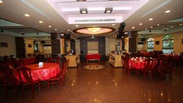 Free daily local cuisine breakfast