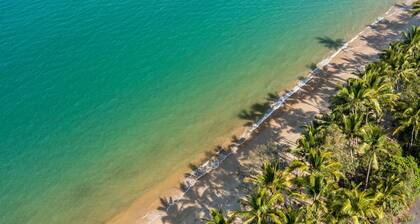 Belle Escapes Beachside Oasis