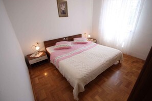 2 Schlafzimmer, WLAN