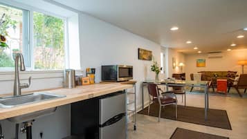 Fridge, microwave, coffee/tea maker, electric kettle