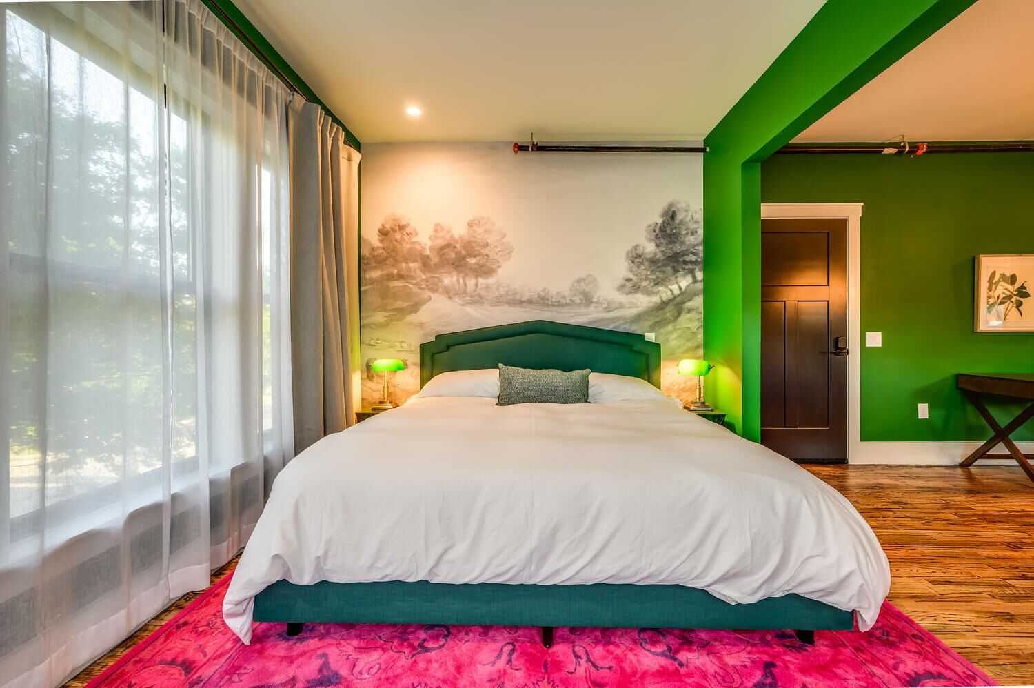 Suite Eksklusif | Busa memori, brankas, dan didekorasi berbeda-beda