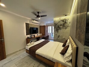 Deluxe-Zimmer | Hochwertige Bettwaren, Daunenbettdecken