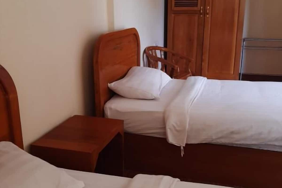 Superior Bungalow Twin Room | WiFi (free)