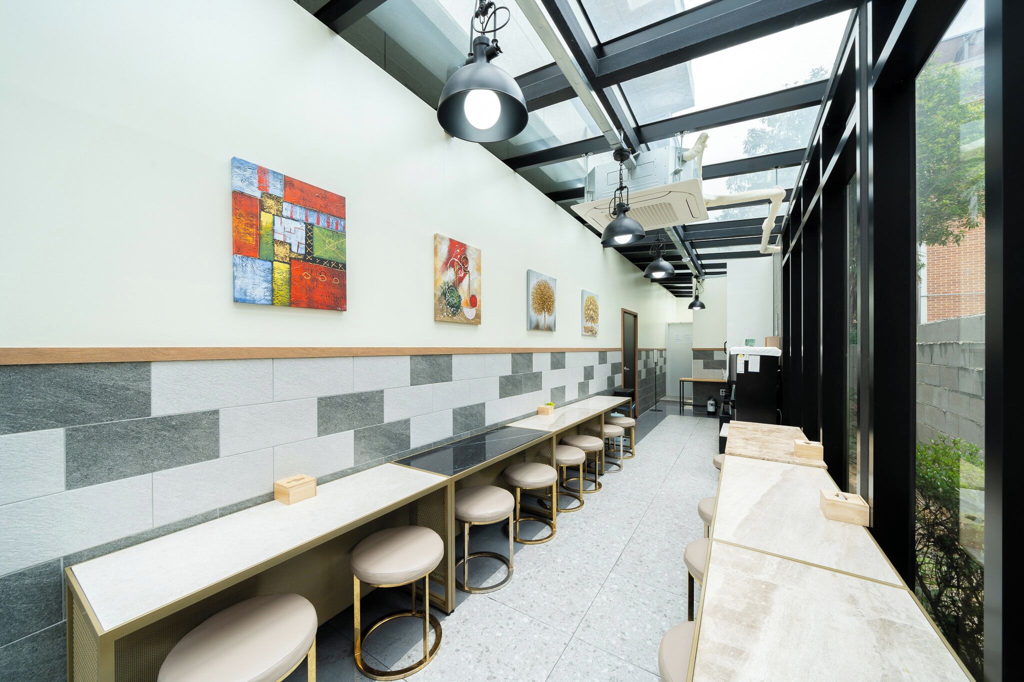 Daily continental breakfast for a fee