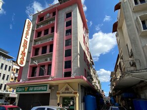 Exterior - OYO 89958 Hotel Umimas (Lahad Datu)