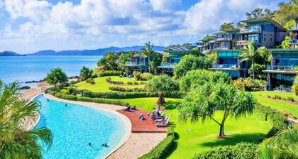 Yacht Club 19 Bijou De Mer 2 Buggies