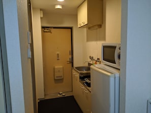 Apartment (205) | Eigene Kochnische | Kühlschrank, Mikrowelle, Herdplatte