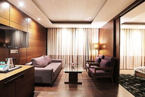 Suite Room | Setrika/meja setrika dan Wi-Fi gratis