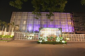 Front of property – evening/night