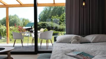 1 Schlafzimmer, Reisekinderbett, kostenloses WLAN, Bettwäsche