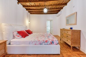 2 chambres, fer et planche à repasser, accès au Wi-Fi (inclus)