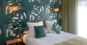 Premium bedding, minibar, in-room safe, desk