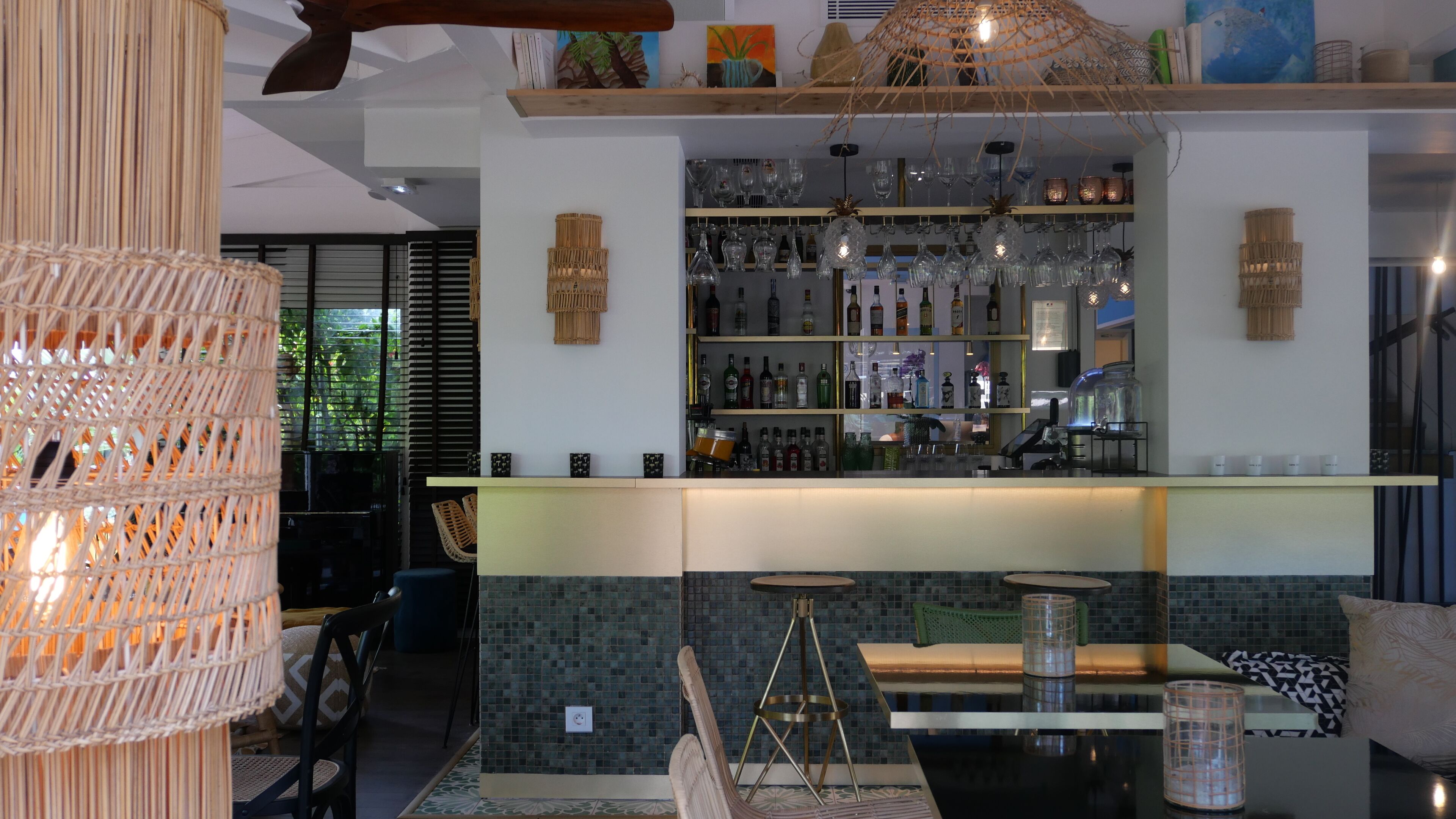 Snack-bar