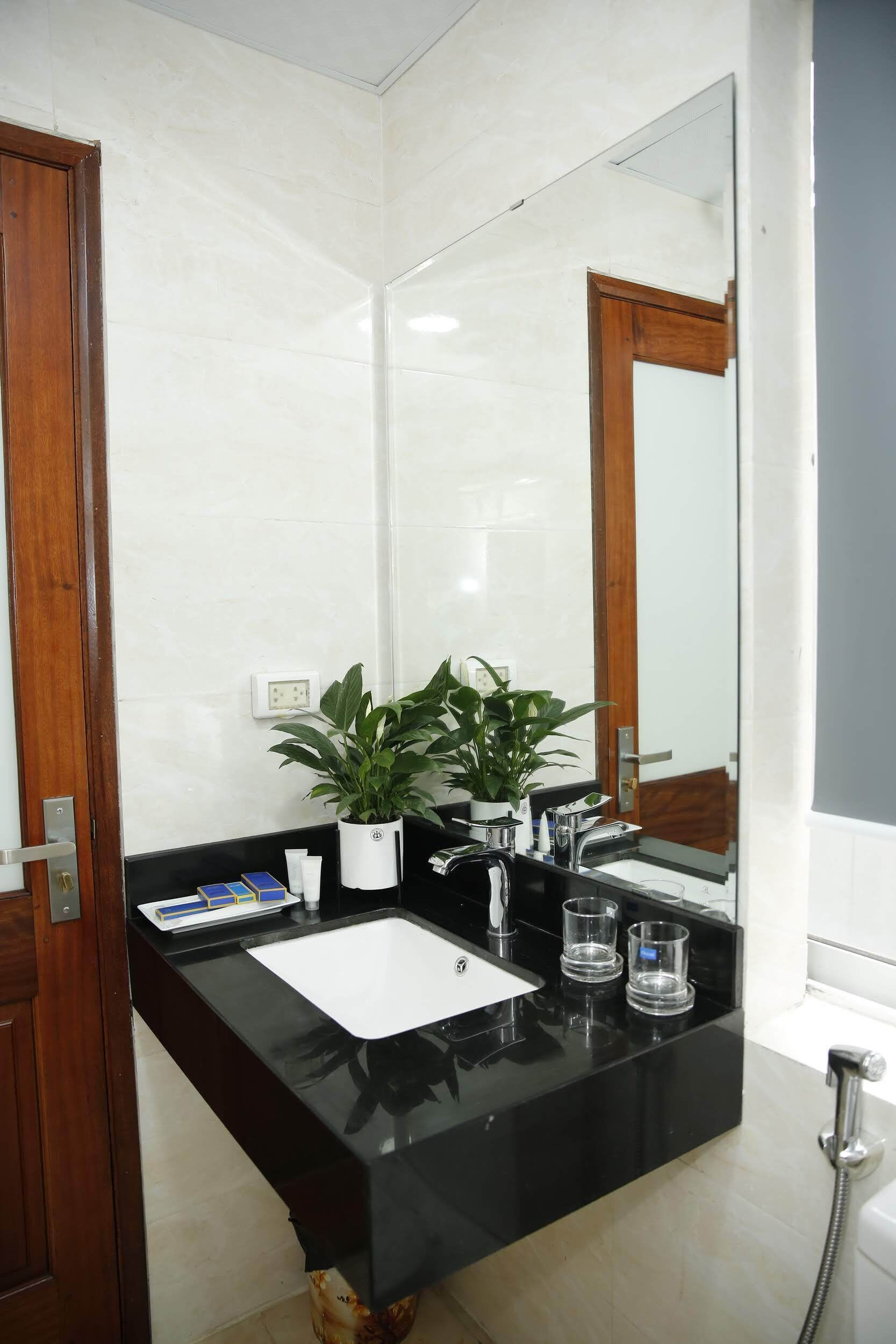 Photo - Hoàng Gia Hotel Nhân Hòa