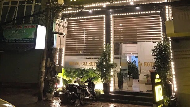 Front of property - Hoang Gia Hotel (Hanoi)