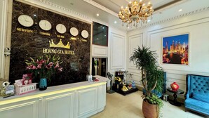 Reception - Hoang Gia Hotel (Hanoi)