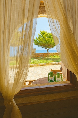 Exterior. Lalloudes Mani Hotel