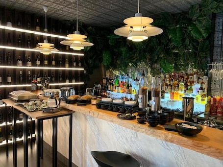 Bar (en el alojamiento). Hotel Pontemare