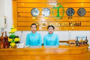 Reception - True Treasure Hotel (Taunggyi)