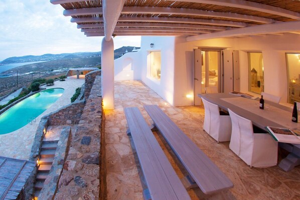 Terrace/patio - Villa Aurora III byThe Pearls Collection (Mykonos)