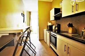 Design-studiosviitti | Oleskelualue | Taulutelevisio