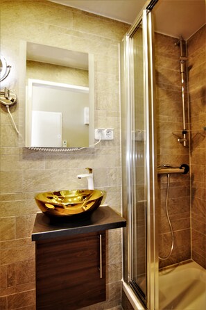 Design-Studiosuite | Wohnbereich | Flachbildfernseher