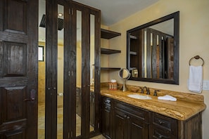 Bathroom - Villa Descanso (Cabo San Lucas)