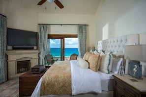 8 bedrooms, bed sheets