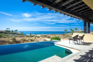 Pool - Casa Tita (Cabo San Lucas)