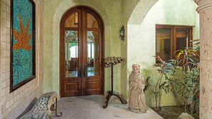 Property entrance - Casa Diamante (Cabo San Lucas)