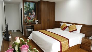 1 bedroom, minibar, in-room safe, desk