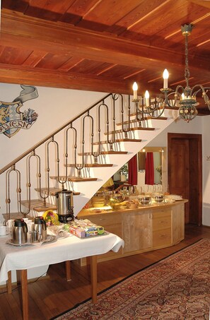 Inbegriffenes Frühstücksbuffet